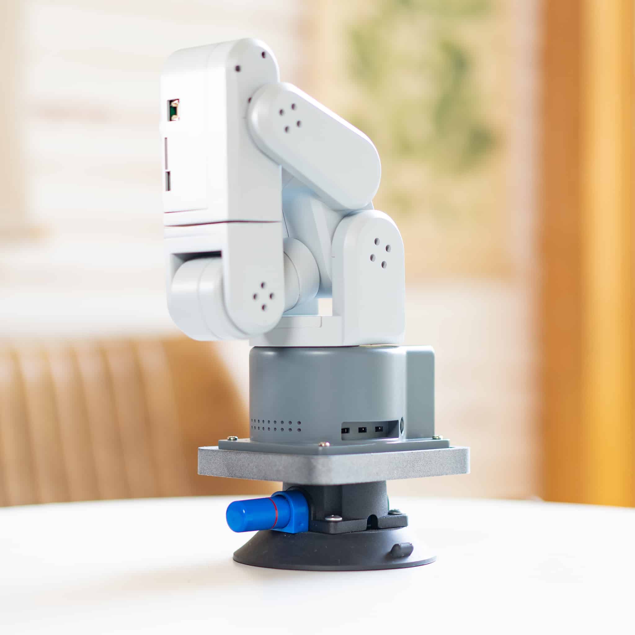 Elephant Robotics mechArm All-in-one Suite Robot Kit: The Most Compact 6-Axis Robot Arm with Camera