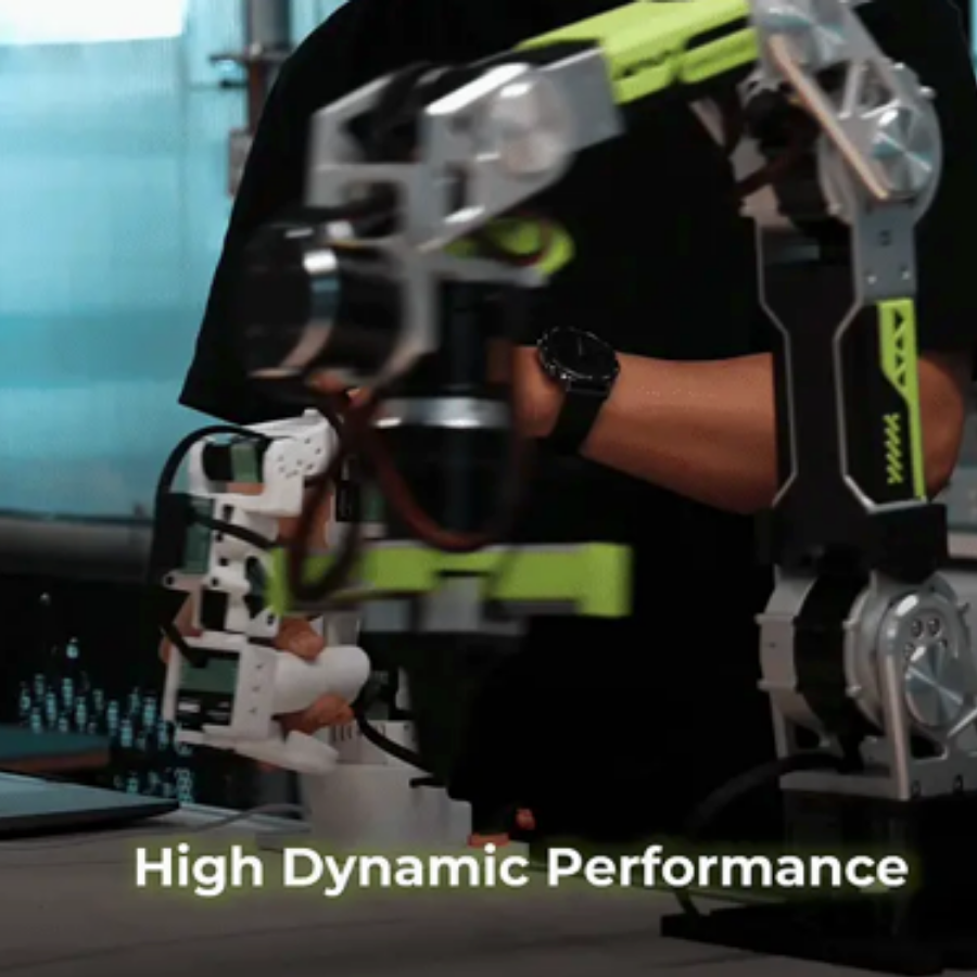 Seeed Studio reBot Arm B601-RS – 6+1 DoF Open-Source Robotic Arm| 2.5 kg Payload | 754 mm Reach
